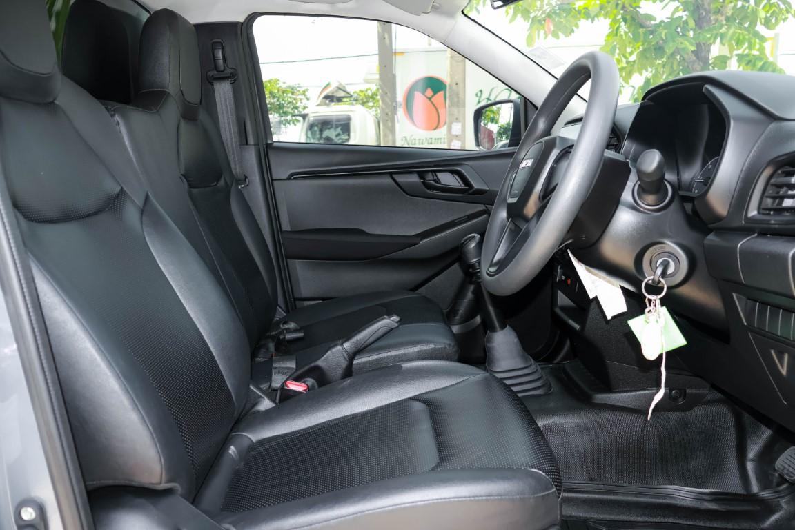 Isuzu Dmax Spark 1.9 S M/T MNC 2023 *LK0600*